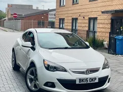 White Used 2015 Vauxhall Astra GTC SRi Hatchback | £3,395 (Good price)