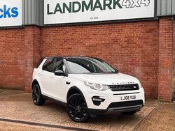 White Used 2018 Land Rover Discovery Sport HSE SUV | £13,975 (Fair price)
