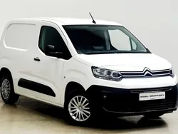 White Used 2021 Citroën Berlingo MPV | £9,850 (Good price)