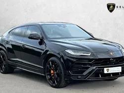 Black Used 2022 Lamborghini Urus SUV | £189,990