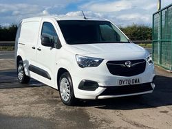 White Used 2020 Vauxhall Combo Sportive MPV | £6,950 (Good price)