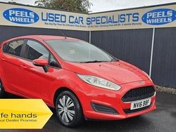Red Used 2016 Ford Fiesta Style Hatchback | £4,275 (Fair price)