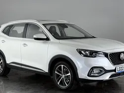 White Used 2022 MG HS Exclusive SUV | £15,100 (Fair price)