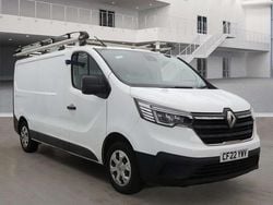 White Used 2022 Renault Trafic Business Van | £9,400 (Good price)