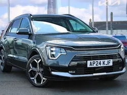 Grey Used 2024 Kia Niro 3 SUV | £23,803 (Fair price)
