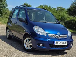 Blue Used 2004 Toyota Yaris Verso MPV | £4,450