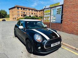 Black Used 2018 Mini Cooper D Hatch Hatchback | £7,990 (Fair price)