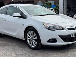 Used 2013 Vauxhall Astra GTC SRi Coupe | £3,995 (Fair price)