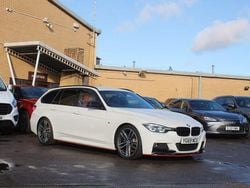 White Used 2019 BMW 320 M Sport Estate | £16,385 (Good price)