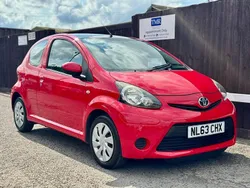Multicoloured Used 2013 Toyota Aygo Hatchback | £4,995 (Fair price)