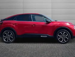 Red Used 2022 Citroën e-C4 Shine Hatchback | £12,590 (Fair price)