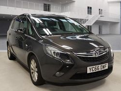 Grey Used 2016 Vauxhall Zafira MPV | £3,990 (Good price)