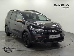 Black Used 2024 Dacia Jogger Extreme MPV | £21,195 (Fair price)