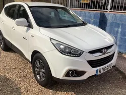 White Used 2015 Hyundai ix35 SUV | £5,495 (Fair price)