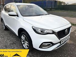 White Used 2022 MG HS Excite SUV | £10,995 (Good price)