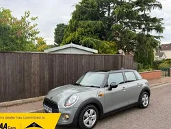 Grey Used 2017 Mini Cooper D Hatch Hatchback | £6,495 (Fair price)