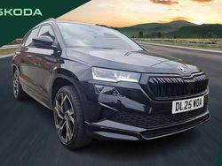 Black Used 2025 Skoda Karoq SportLine SUV | £29,694 (Fair price)