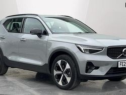 Grey Used 2025 Volvo XC40 Plus SUV | £33,505 (Fair price)