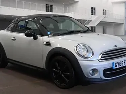 White silver Used 2015 Mini Cooper Coupé Chili Coupe | £5,675 (Fair price)