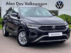 Black Used 2022 VW T-Roc Life SUV | £21,250 (Fair price)