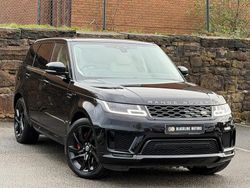 Black Used 2020 Land Rover Range Rover Sport HSE Dynamic SUV | £25,995 (Fair price)