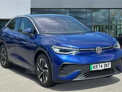 Blue Used 2024 VW ID.5 Pro SUV | £31,309 (Fair price)