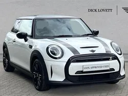 White Used 2023 Mini Cooper S Level 3 Hatchback | £19,495 (A bit pricey)