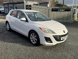 White Used 2012 Mazda 3 Hatchback | £2,995 (Fair price)