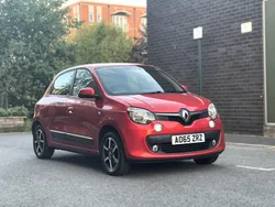 Red Used 2015 Renault Twingo Dynamique Hatchback | £4,395 (Fair price)