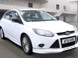 White Used 2011 Ford Focus Titanium Hatchback | £2,490 (Fair price)