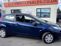 Blue Used 2011 Ford Fiesta Hatchback | £1,995 (Expensive)
