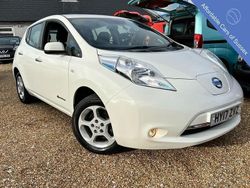 White Used 2017 Nissan Leaf Acenta Hatchback | £5,495 (Fair price)