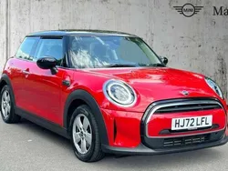 Chili red Used 2022 Mini Cooper Classic Hatchback | £17,985 (Fair price)