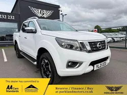 White Used 2021 Nissan Navara Tekna Pickup | £15,995 (Good price)