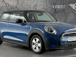 Blue Used 2022 Mini Cooper Classic Hatchback | £20,404 (Fair price)