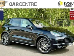 Black Used 2016 Porsche Cayenne SUV | £21,800 (Fair price)