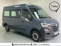 Blue New 2025 Renault Master Van | £22,950 (Super price)