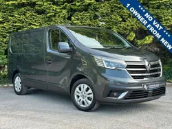 Grey Used 2022 Renault Trafic Van | £19,990 (Expensive)