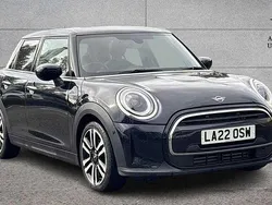 Black Used 2022 Mini Cooper Exclusive Hatchback | £20,566 (Fair price)