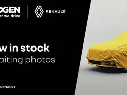 White/black Used 2020 Renault Captur Iconic SUV | £13,590 (Good price)