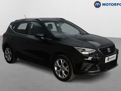 Black Used 2023 Seat Arona FR SUV | £15,999 (Fair price)