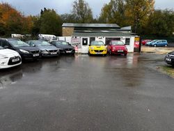 Blue Used 2015 Ford Fiesta Zetec Hatchback | £5,999 (A bit pricey)