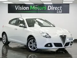 White Used 2014 Alfa Romeo Giulietta Distinctive Hatchback | £4,740 (Good price)