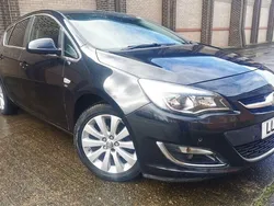 Black Used 2015 Vauxhall Astra Elite Hatchback | £5,000 (Good price)