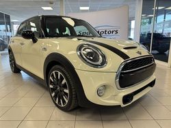 White Used 2018 Mini Cooper S Hatch Hatchback | £11,990 (Fair price)