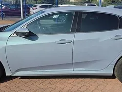 Polished metal grey Used 2018 Honda Civic SR Hatchback | £12,375 (Fair price)