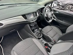 White Used 2020 Vauxhall Astra SRi Hatchback | £9,795 (Fair price)