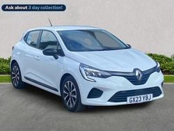 White Used 2023 Renault Clio V Evolution Hatchback | £14,669 (Good price)