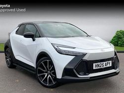 Platinum white pearl bitone Used 2025 Toyota C-HR Sport SUV | £34,930