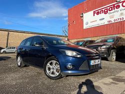 Blue Used 2011 Ford Focus Zetec Estate | £3,950 (Good price)